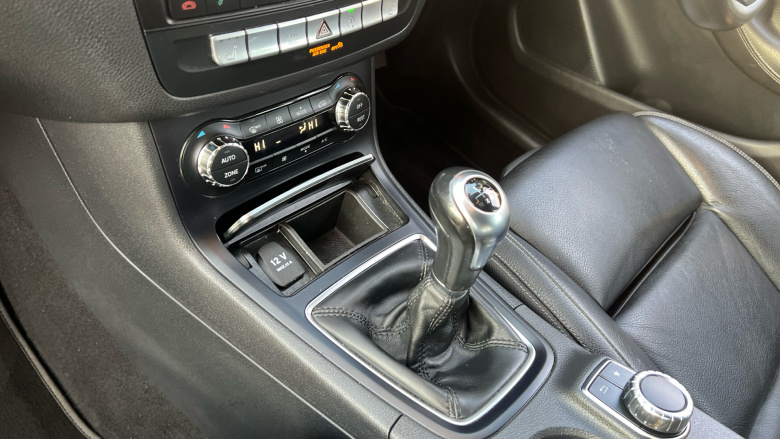 Mercedes-Benz B-Class B180 Exclusive Edition 5dr Petrol Hatchback